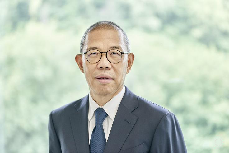 福布斯中國富豪榜 鍾睒睒蟬聯·百大身家跌四成